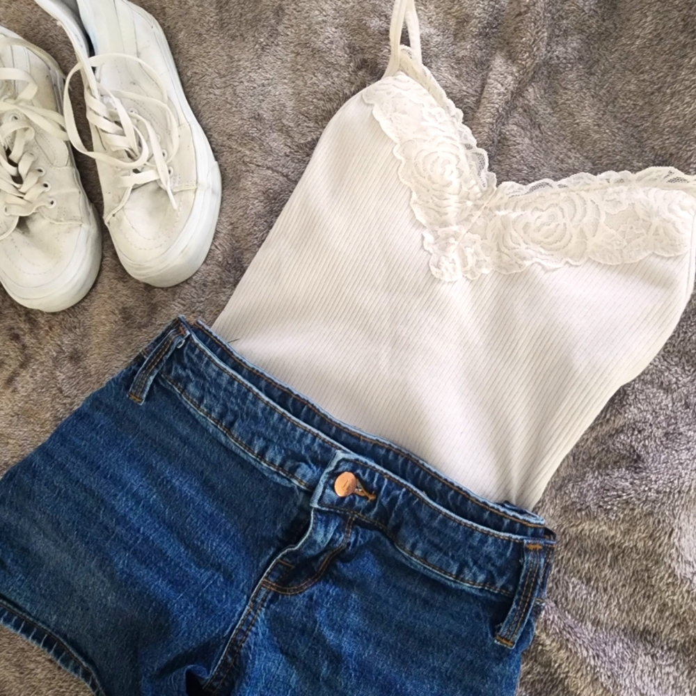 Victoria's Secret PINK - Ribbed Lace Cami Thong Bodysuit - Small - White
